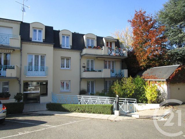 Appartement F1 à vendre - 2 pièces - 45.48 m2 - CHATEAUNEUF SUR LOIRE - 45 - CENTRE - Century 21 Trois Rois