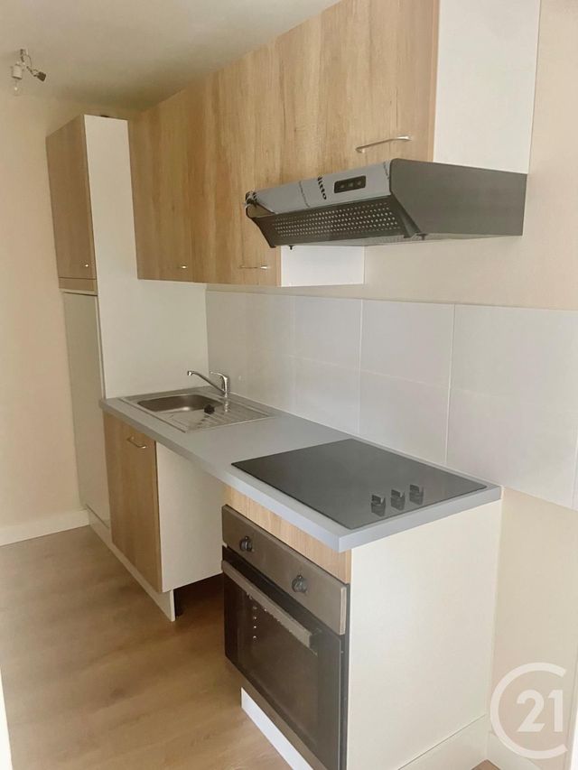 Appartement F2 à louer - 2 pièces - 34.91 m2 - CHATEAUNEUF SUR LOIRE - 45 - CENTRE - Century 21 Trois Rois